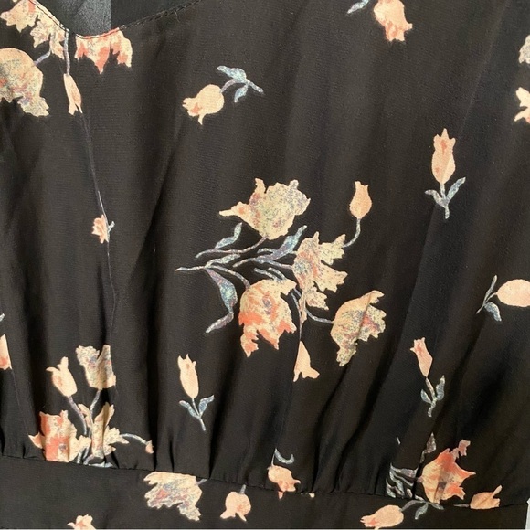 Urban Outfitters Kimchi Blue Black Floral Mini Dress Size M - Picture 3 of 6